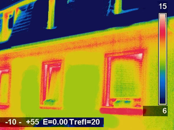 inspections concept - thermal readout of home exterior